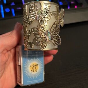 Bath & Body Works Butterfly Wallflower Plugin with Iridescent Accents